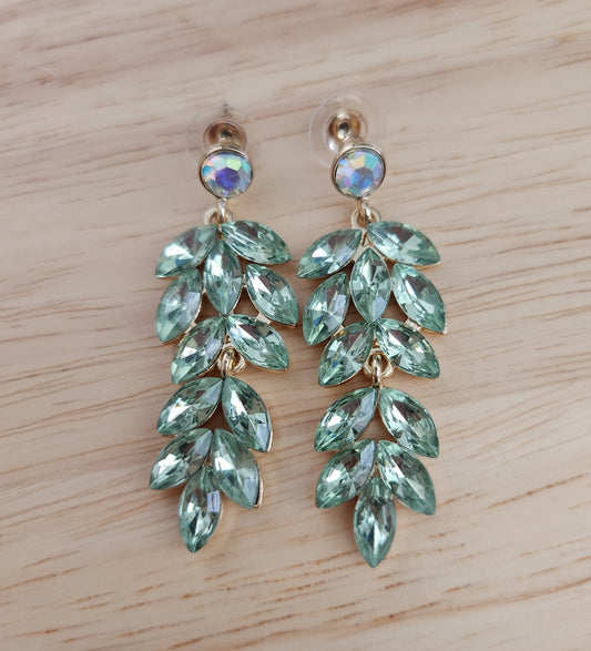 Leaf stone earrings