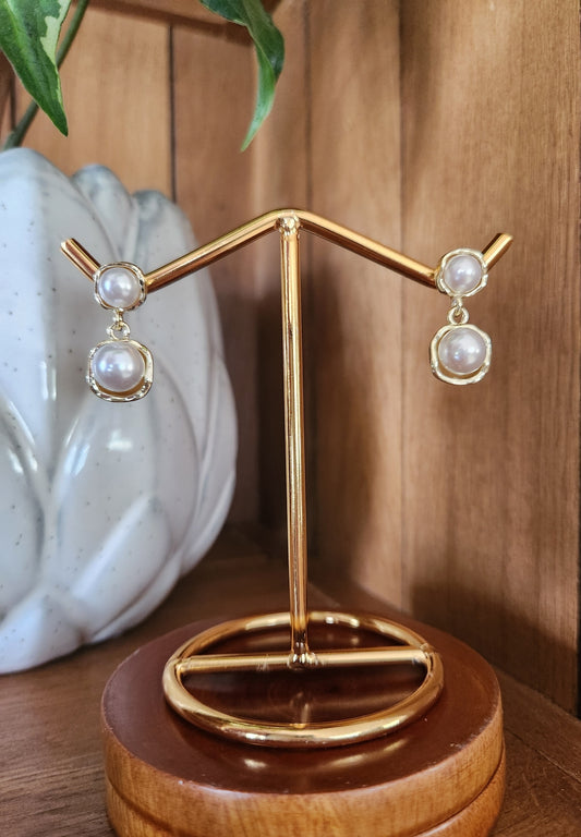 Vintage style French pearl earrings