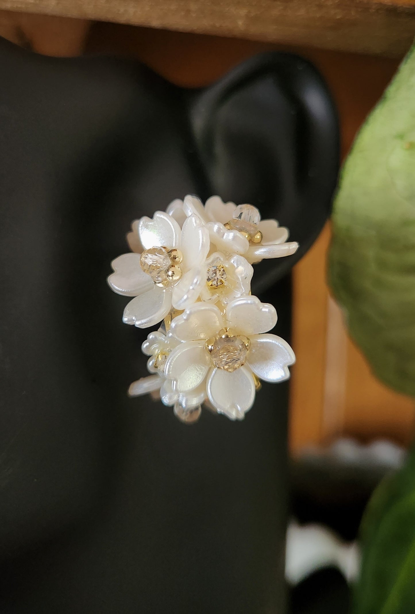 Vintage style flower earrings